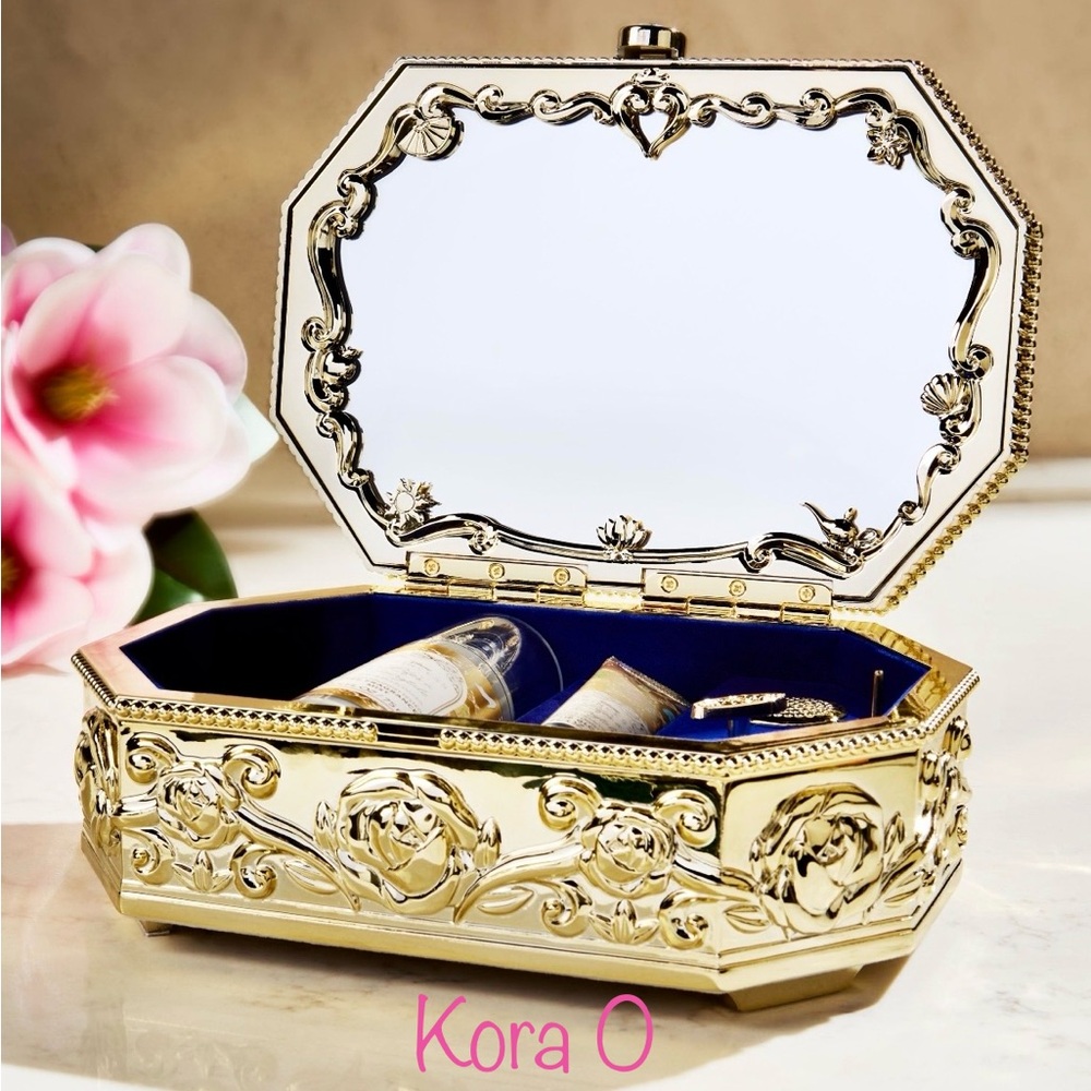 ✨Disney Princess Keepsake Music Box✨